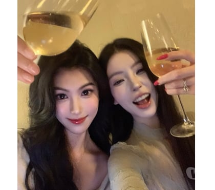  Escorts Blackburn Blackburn with Darwen - Photos for 🍑 Asian Girls – Tight, Sweet & Addictive 💦