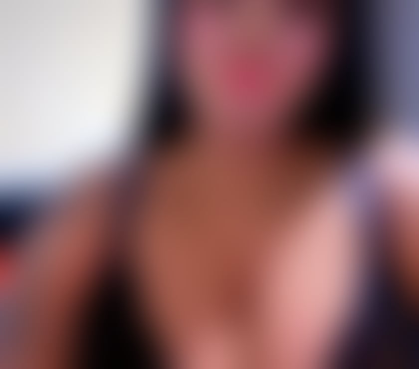 Escorts South East London New Cross Gate Station - South East London - Photos for Mia sexy latin and exotic girl 24 7 call me now