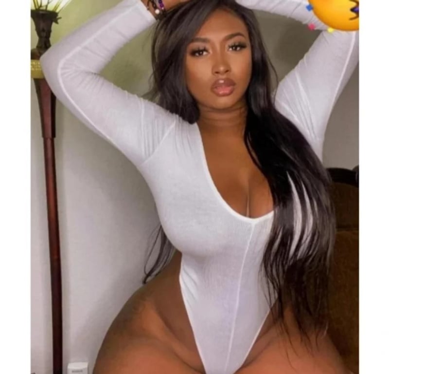 Escorts Staffordshire Stoke-on-Trent - Photos for Sexy Girl🍒 to enjoy the night bby💋❤️