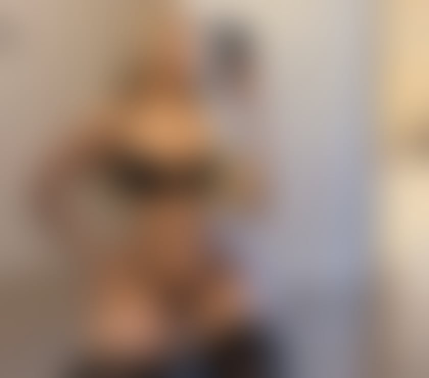 Escorts Manchester City Centre Manchester - Photos for Laura Brazilian 🇧🇷Party GFE✨