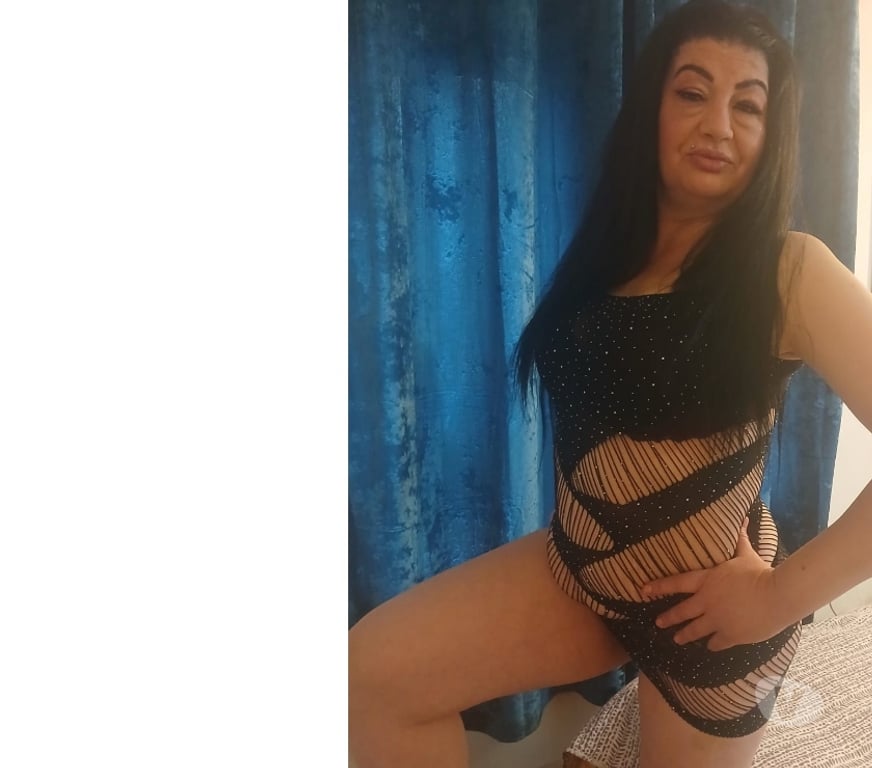Escorts North London Enfield - Photos for Sexy beautiful Tiffany ♥️ 💙