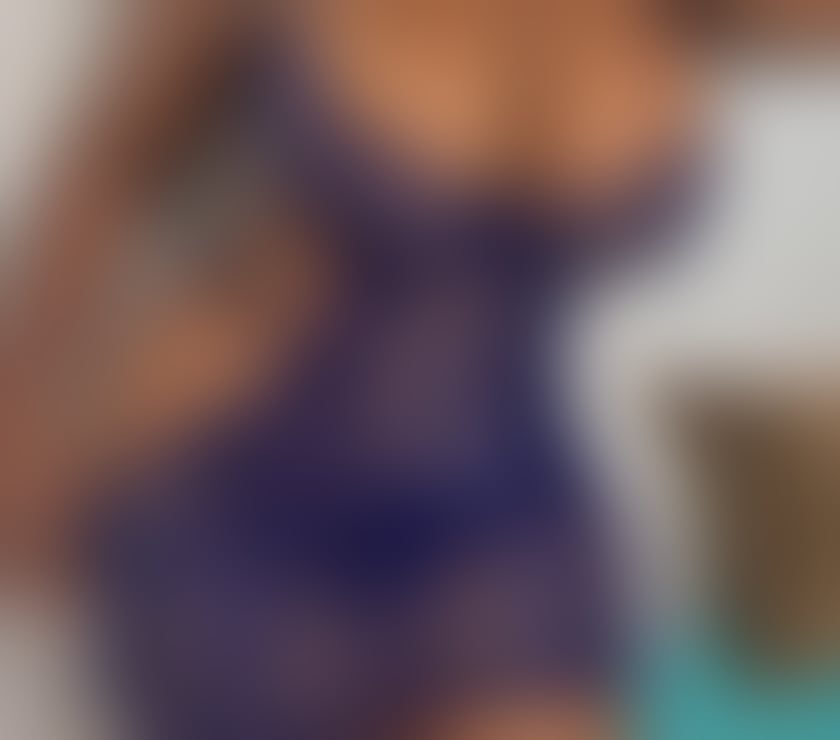 Escorts East London Redbridge - Photos for party chocolate in town EBONY African