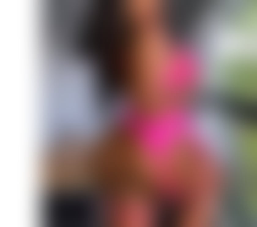 Harlow Town Centre - Harlow — Latina  black Girl 🍑🥳 Party 🥳🎉  07353214693