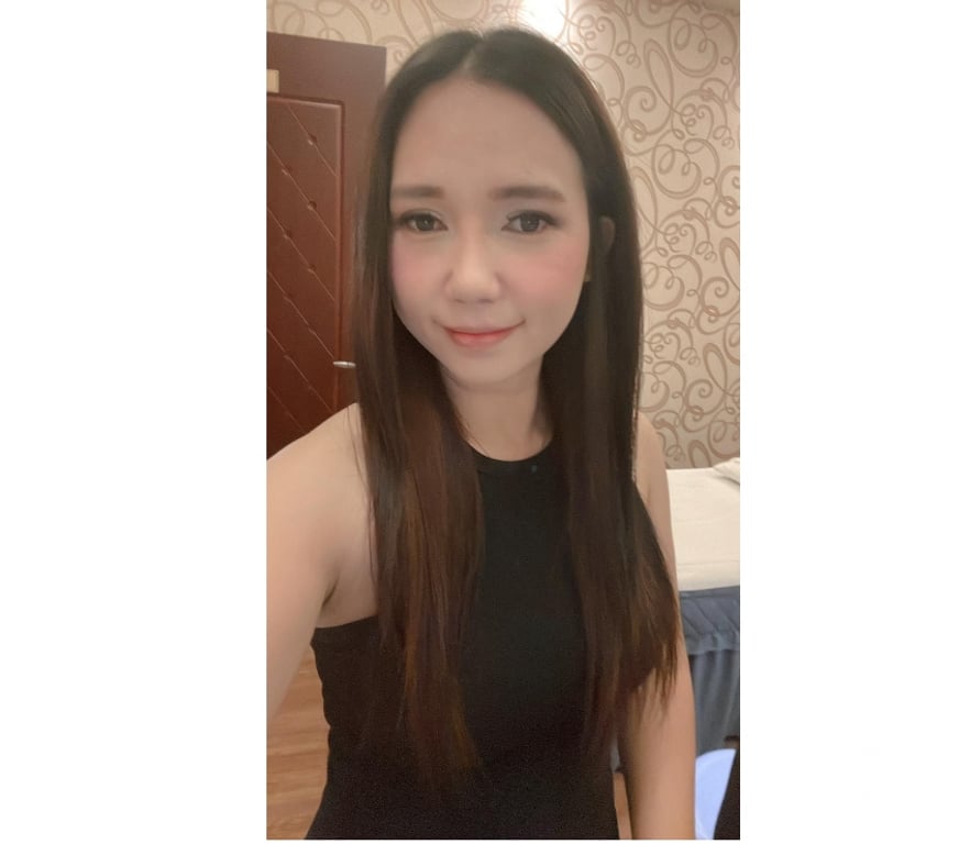 Escorts South Yorkshire Sheffield - Photos for Sara Thai lady 07510733329