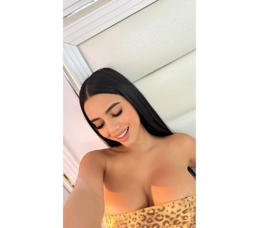 Escorts West Midlands Birmingham - Photos for ✨ BRUNETTE LATINA ✨AYLLA✨