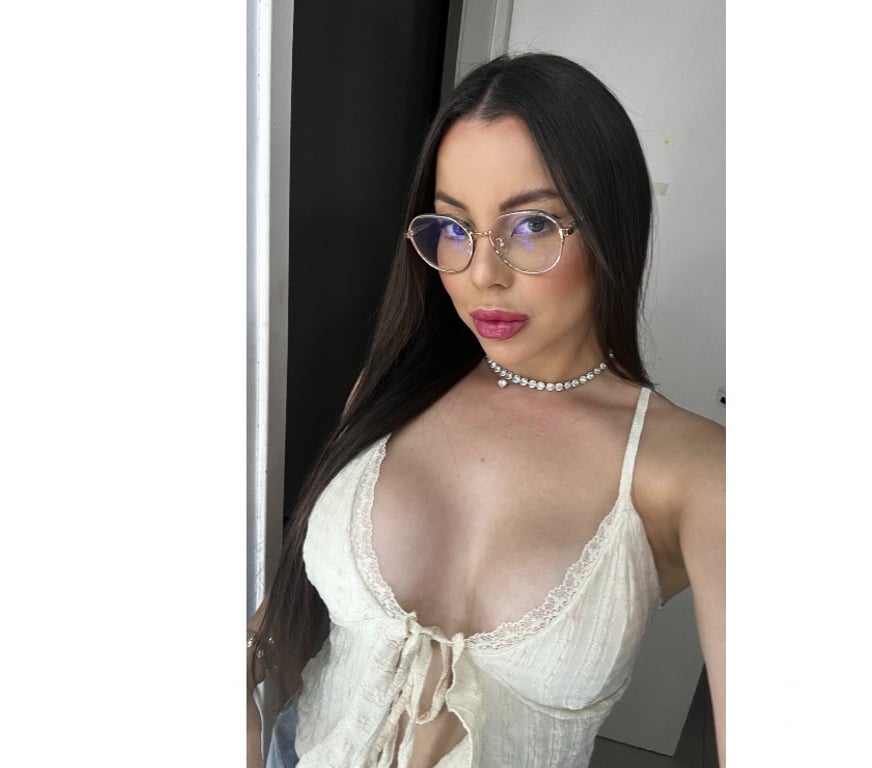 Escorts Glasgow Glasgow City Centre - Glasgow - Photos for Julia Horny 🇧🇷💖