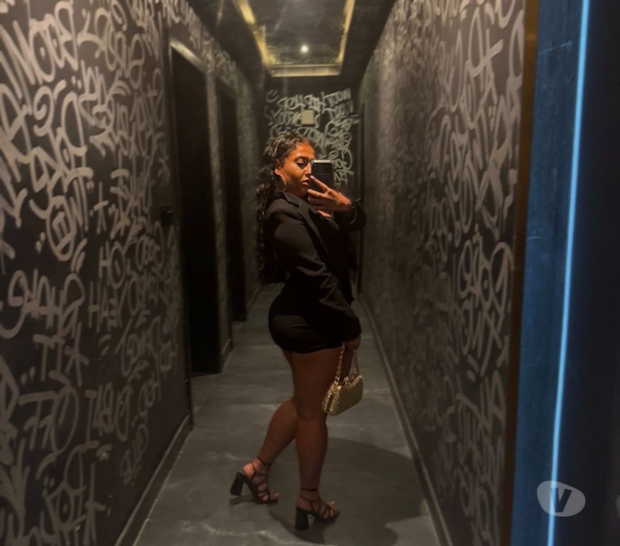 Escorts East London Canary Wharf - East London - Photos for 🇵🇰🇲🇦Salwaa mixed Moroccan Latina pakistani