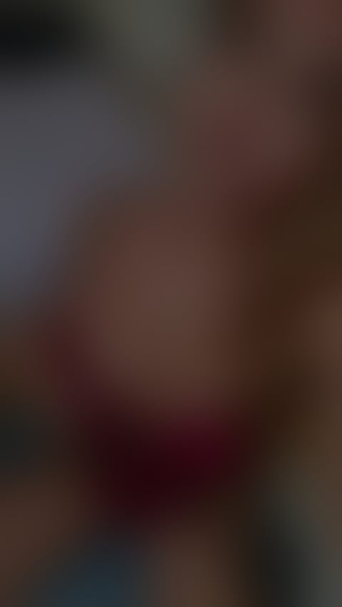 Trans Escorts East London Canary Wharf - DLR Station - East London - 