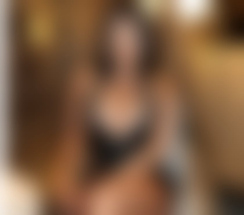 Curvy – Tattoos – Private Apartment🔥🥵