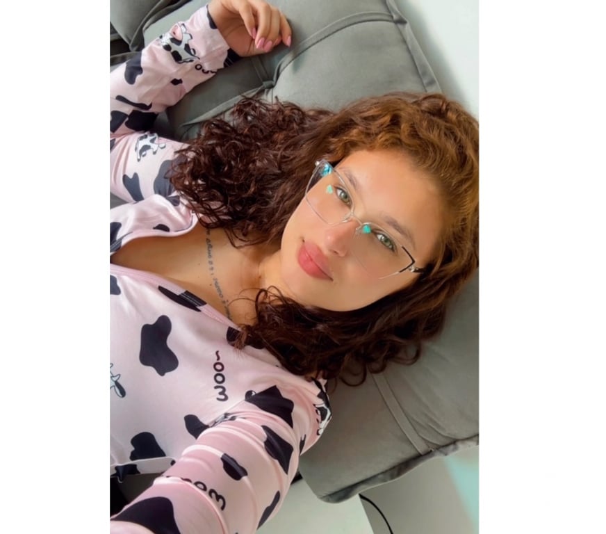 Escorts Essex Chelmsford - Photos for Lara fresh girl from Brasil 🩷 first time in chelmsford