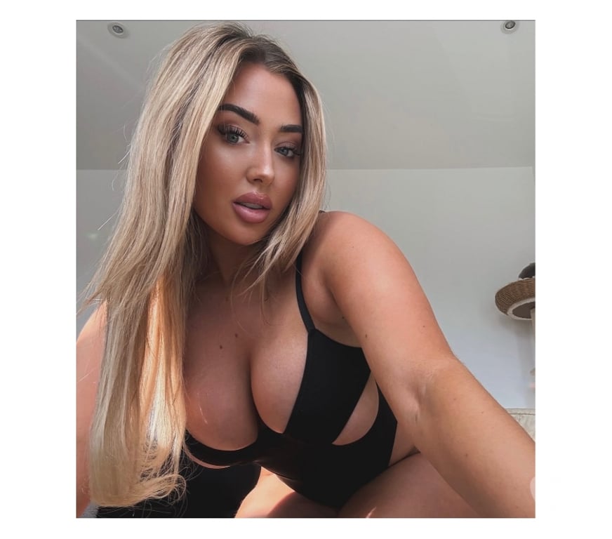 Escorts Greater Manchester Manchester - Photos for 🍓Loly🍓BEST OWO 🍓NO RUSH 👅INC&OUT