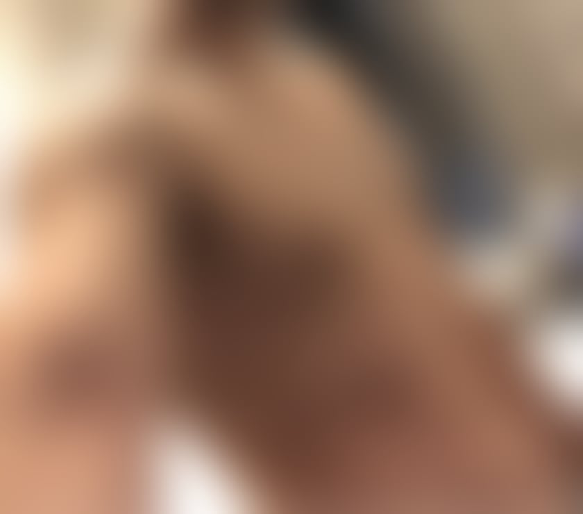 Escorts and Massages Leeds Leeds - Photos for Deliciously unforgettable- class, charm & chemistry