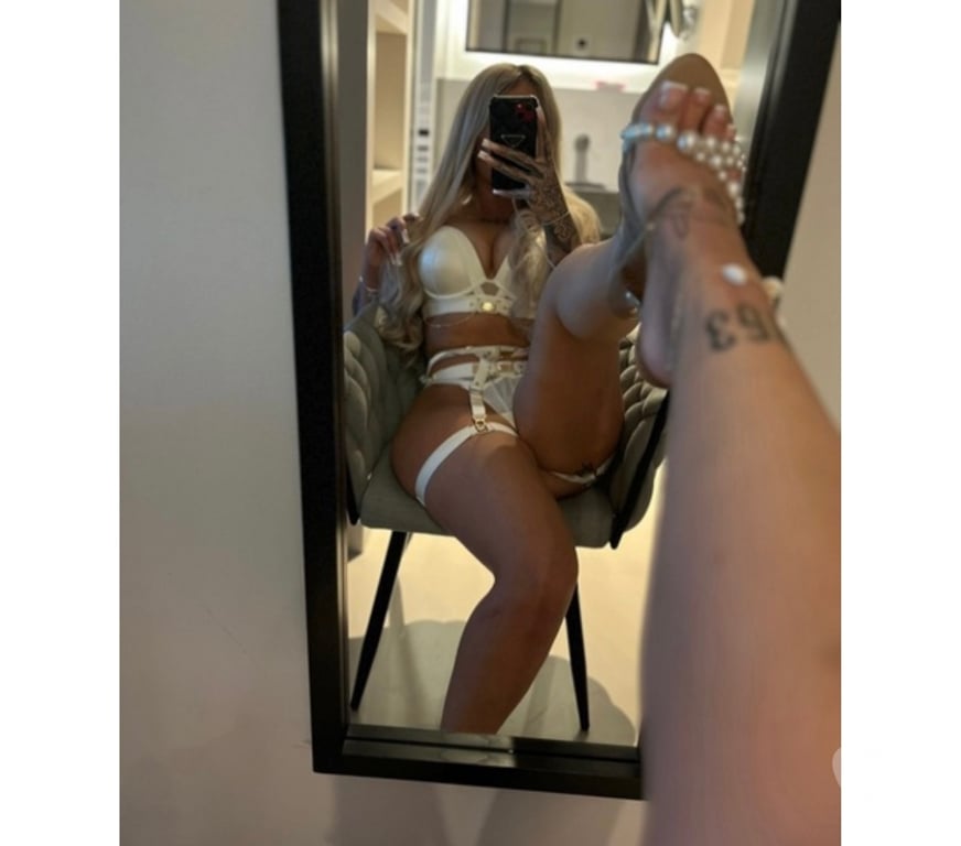 Escorts Greater Manchester Manchester - Photos for 🖤 SARAH 🖤 NEW IN TOWN 🖤 100% REAL PARTY GIRL