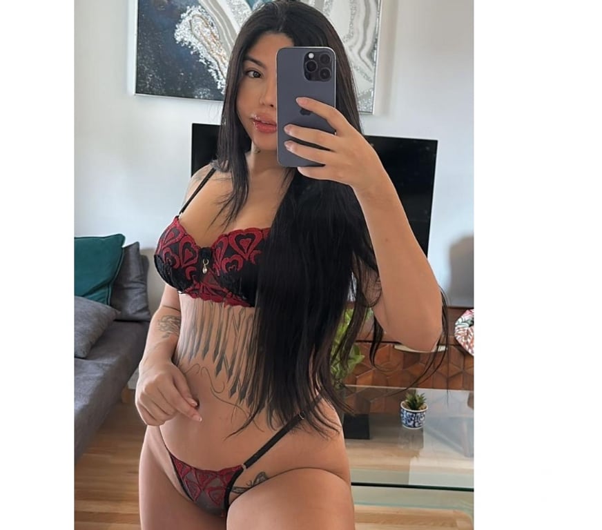 Escorts Warwickshire Warwick - Photos for Belle👅🍭💯real‼️party girl🔥hot and fun😍🍫