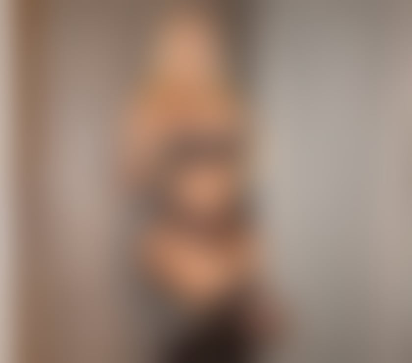 Escorts Greater Manchester Manchester - Photos for Laura sexy brazilian🇧🇷🥂🍾