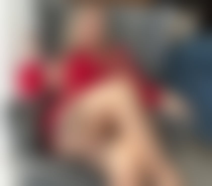 💫 Elegant Latina Woman