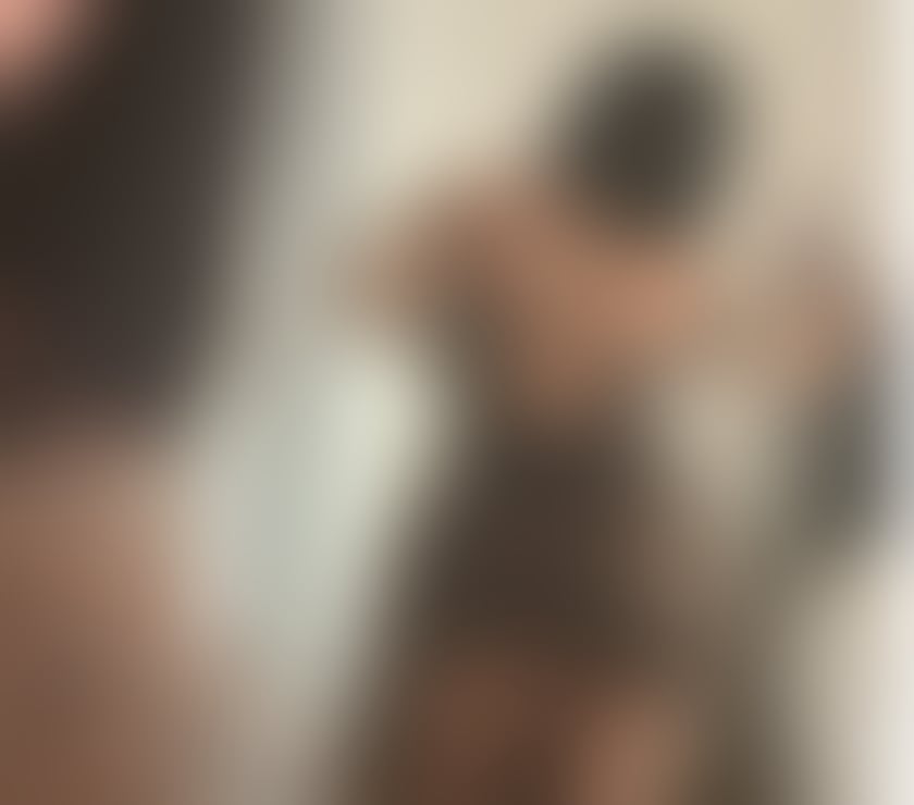 Escorts East London Canary Wharf - DLR Station - East London - Photos for Letícia BIG Ass Hot Girls Brazilian 🇧🇷