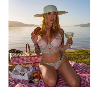 Photos for ❤️‍🔥 LAYLA💋PARTY GIRL🔥