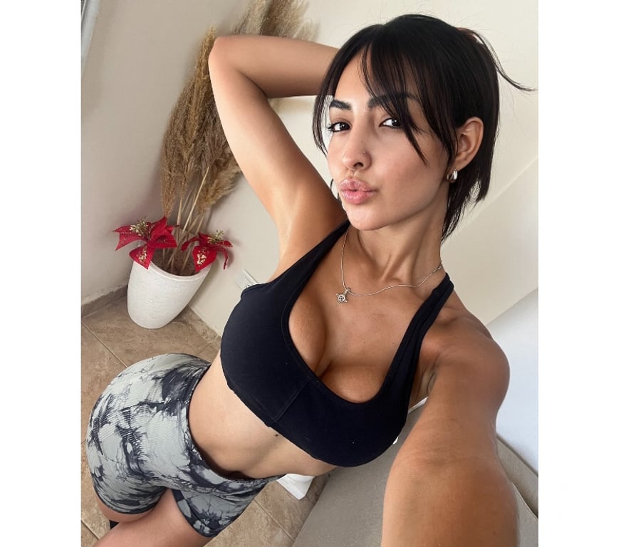 Escorts Staffordshire Stoke-on-Trent - Photos for Letícia Brazilian 🇧🇷Real new in the city 🔥🌸