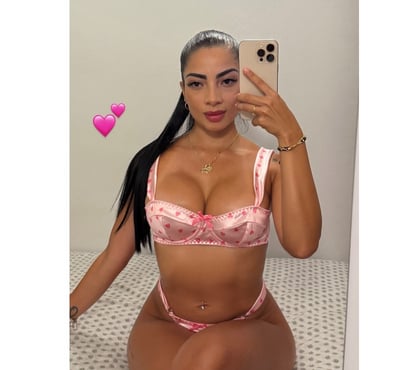 Escorts and Massages Stoke on Trent City Centre Stoke-on-Trent - Photos for Letícia Brazilian 🇧🇷 new in the city 🌸 party girl