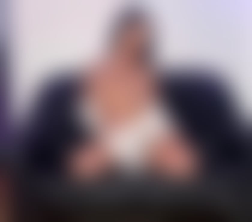 Escorts Oldbrook Milton Milton Keynes - Photos for Just a few days in your city Jullia New in your city party