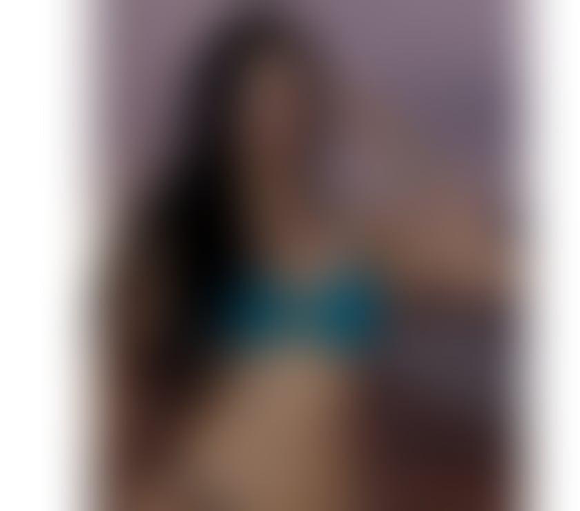 Escorts Reading Town Centre Reading - Photos for KAROL PARTY GIRL