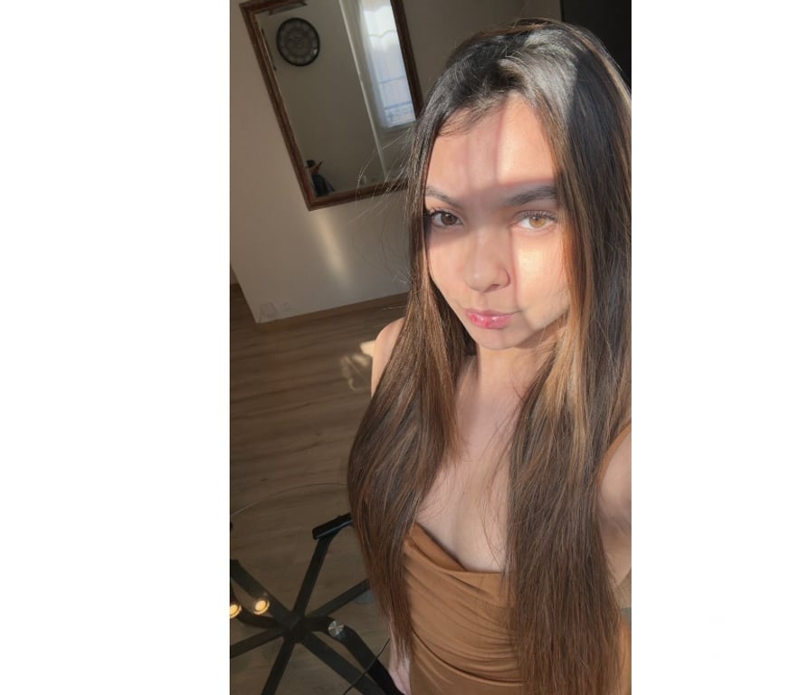 Escorts Essex Chelmsford - Photos for Mel 🍯 natural body 😍 19 years🌸 LAST DAY🔥