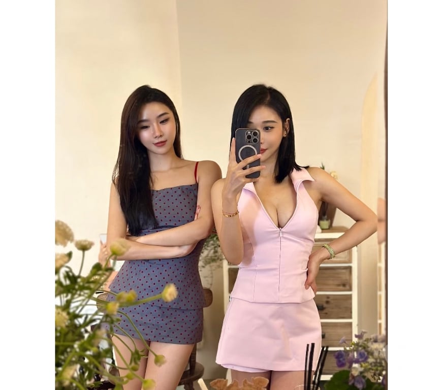 Escorts North Yorkshire Harrogate Town Centre - North Yorkshire - Photos for 💕Duo Asian beauty good service💕