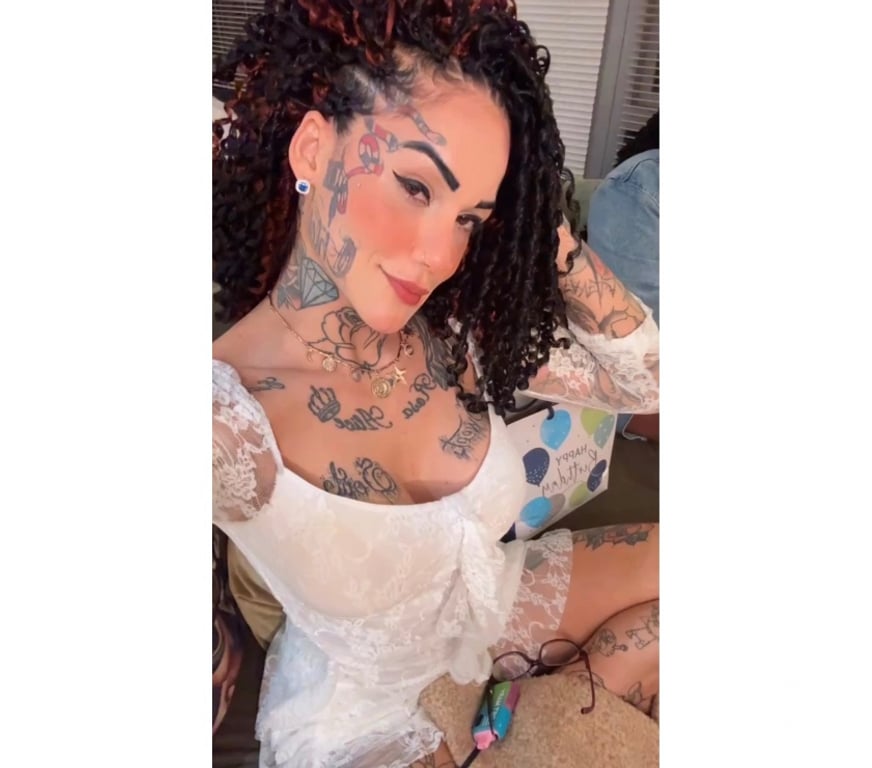 Escorts Belfast Sydenham - Belfast - Photos for Brazilian Bella🇧🇷 Discounts on prices only this week.