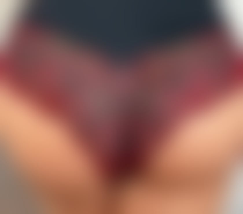 Escorts East London Goodmayes Station - East London - Photos for Hot Amanda 🔥 40-60-80 Milf Big natural boob's gfe kiss