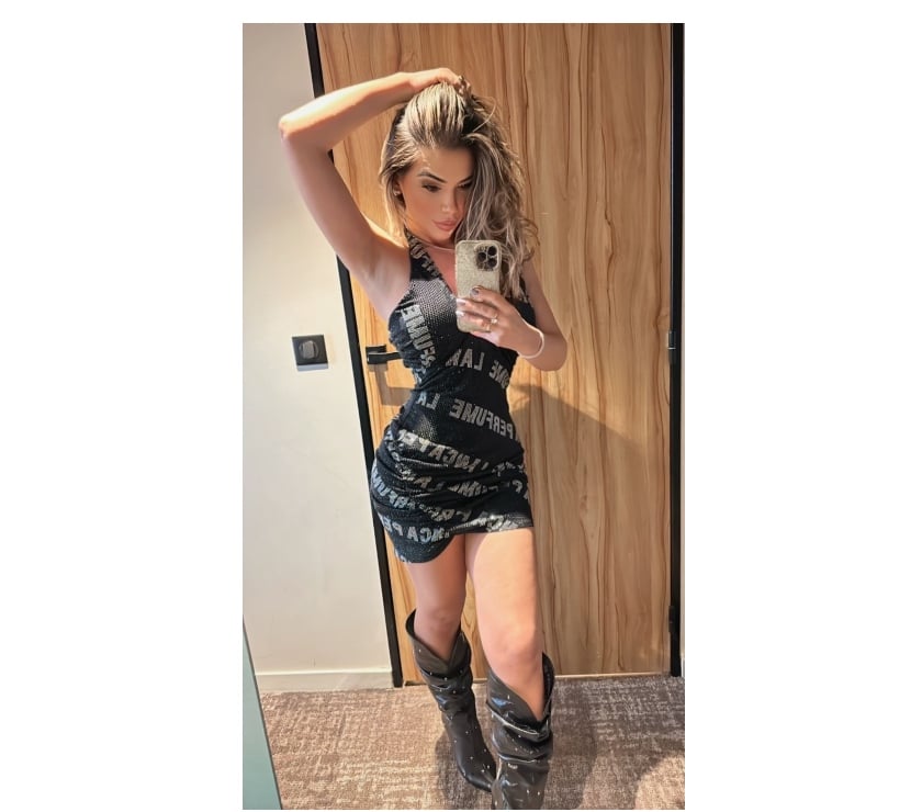 Escorts Devon Plymouth - Photos for Luisa, the perfect girlfriend.