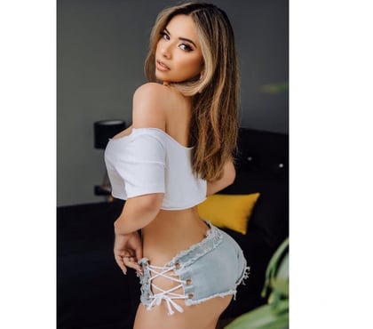 Escorts and Massages Plymouth City Centre Plymouth - Photos for Luisa, the perfect girlfriend.