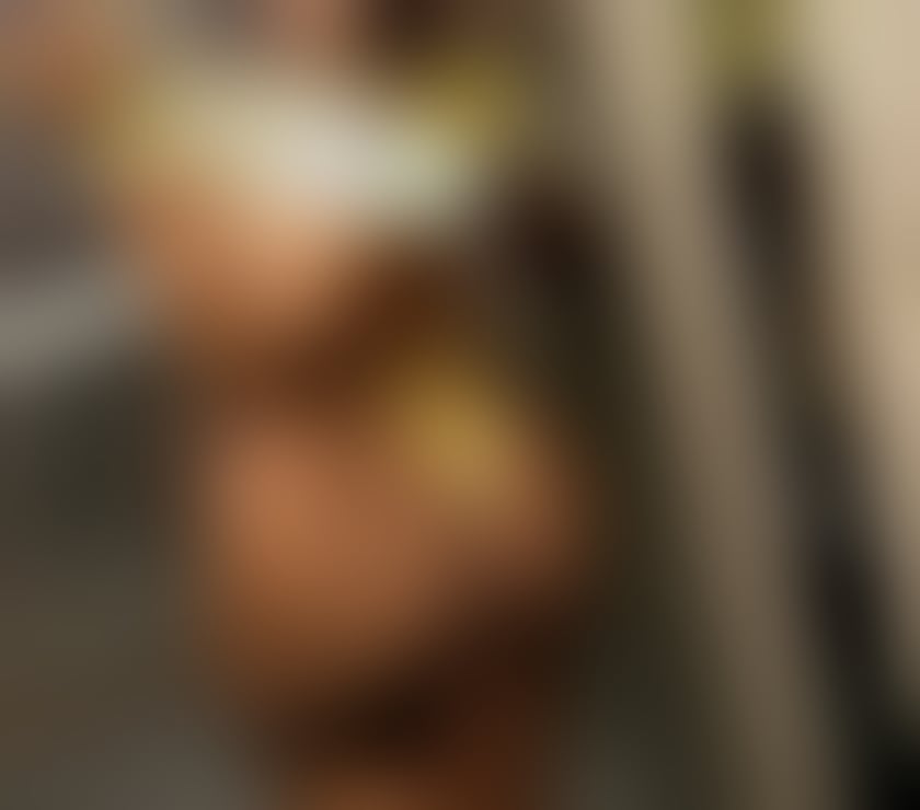 Escorts Romford Havering - Photos for PARTY EBONY💯 THICK AFRICAN QUEEN ❣️💥