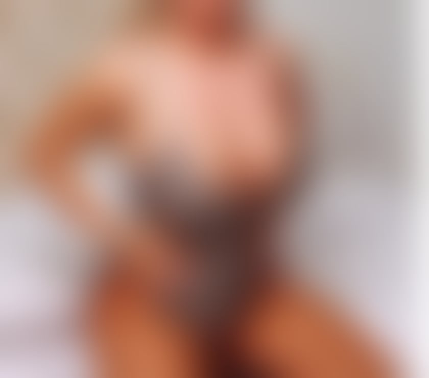 Escorts and Massages Smethwick Sandwell - Photos for Delya blond lady big boobs no rush good service!