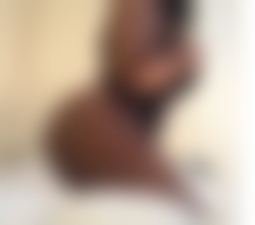 Escorts South West London Tooting Bec Station - South West London - Photos for Matured lady now in your area limted time only