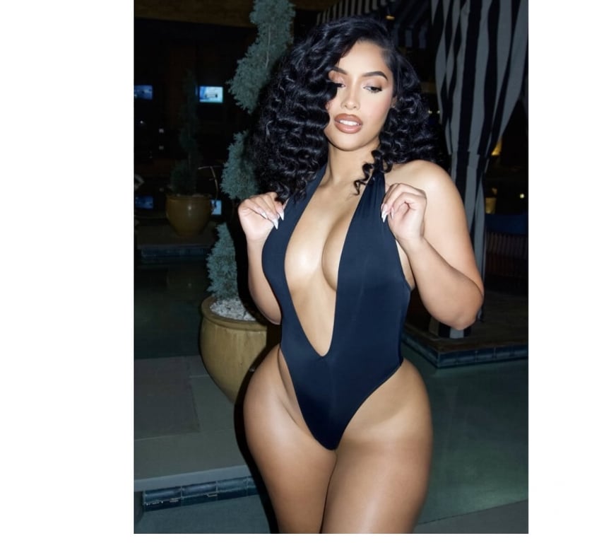 Escorts Essex Chelmsford - Photos for 🦋 SEXY MILA BRAZILIAN PARTYGIRL🦋🦋