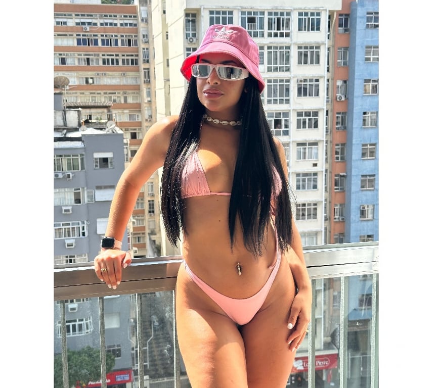 Escorts North West London Kilburn High Road Station - North West London - Photos for LAURA HOT GIRL 🔥 BIG ASS 🍑