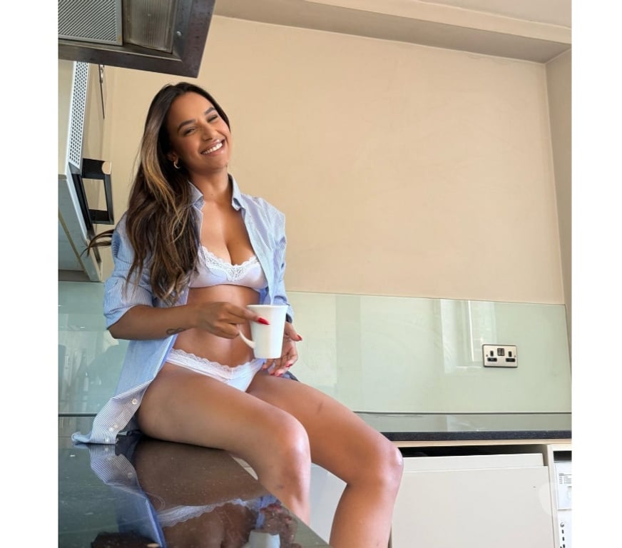 Escorts North London Enfield - Photos for ALICE⭐️PARTY GIRL💖 NO RUSH💖