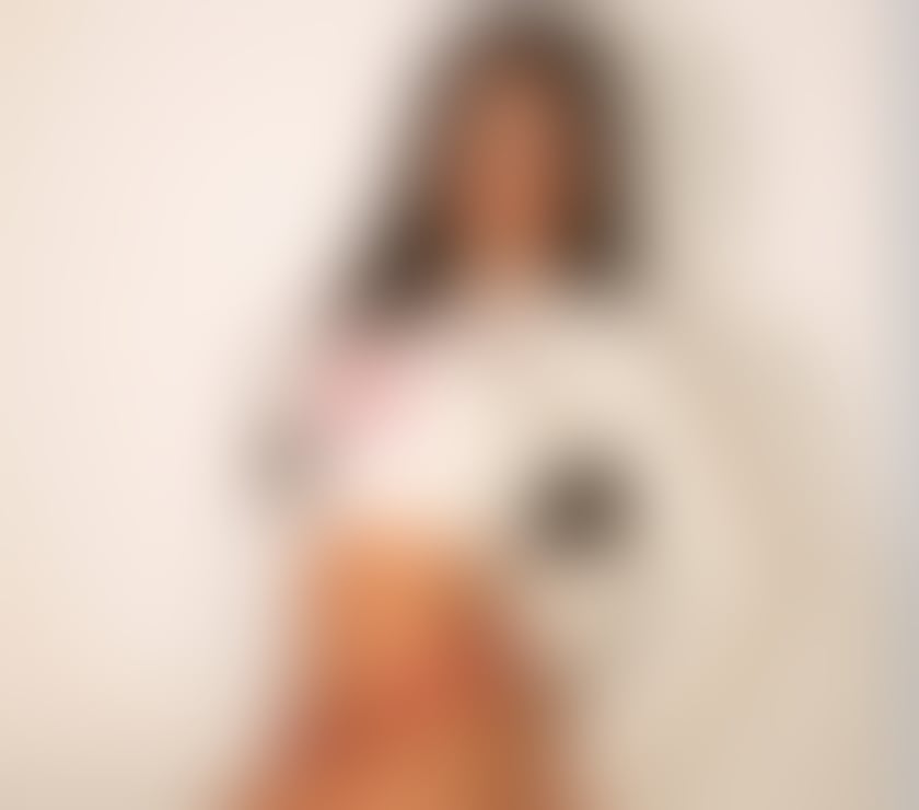 Photos for Sweet girl🍭 owo 🍆 shower together 💦 kiss 💋