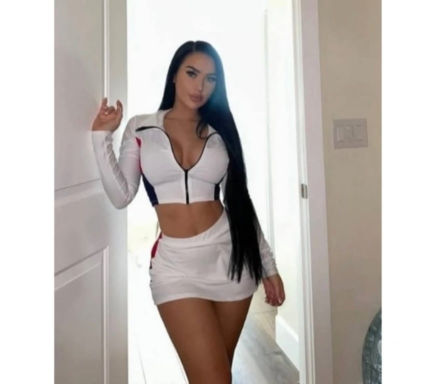 Escorts West Midlands Birmingham - Photos for HI I'M NEW GIRL IN YOUR TOWN JUST 5 DAYS BEST SERVICE