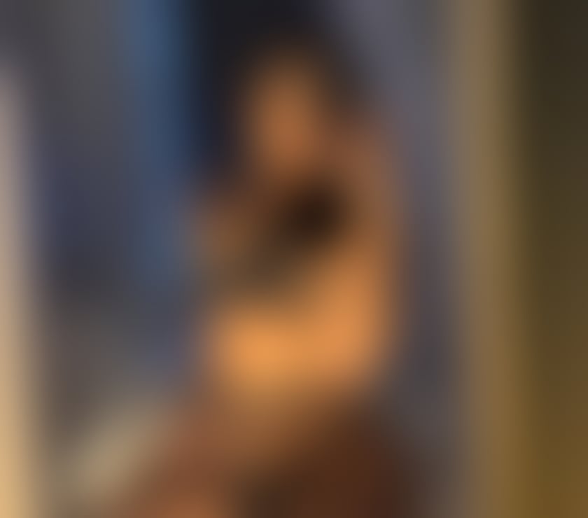 Escorts Lancashire Burnley - Photos for ALANA HOT GIRL 🔥🍑