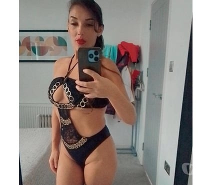 Escorts Redhill Reigate and Banstead - Photos for 🤎🥳HOT YARA LATINA PARTY GIRL💦🍆