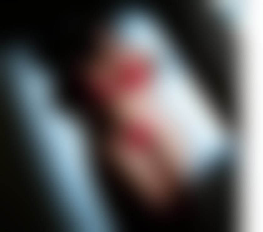 Escorts Kent Medway - Kent - Photos for your flirty tropical girl🍍🥥🍉🍇🥭🍒🥂🍾