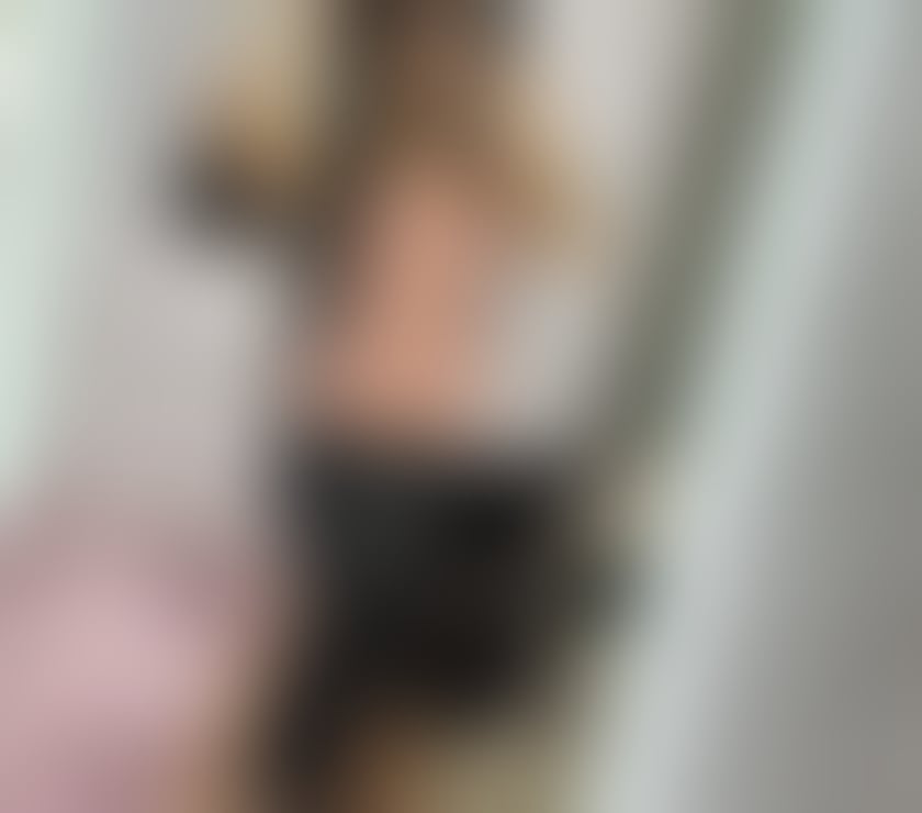 Alice new girl in town party 🎉 Latina girl