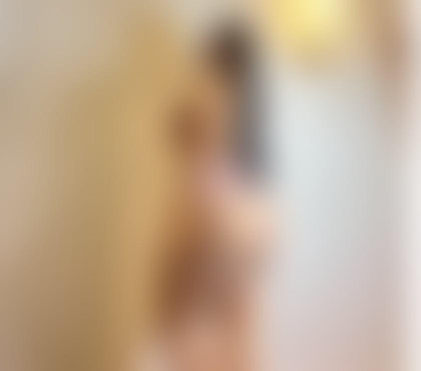 Transsexual Islington North London - Photos for Young doll with a big ass and super busty