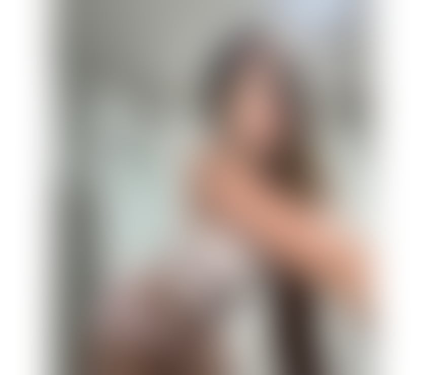 ⭐️ Andressa just arrived in town ⭐️