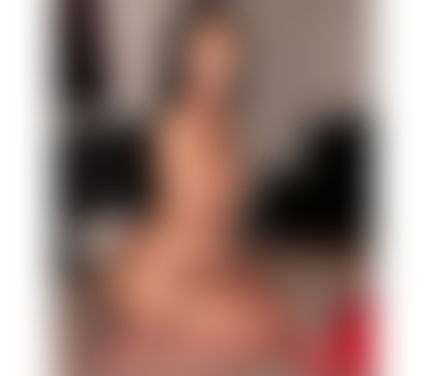 Escorts Aberdeen Aberdeen Airport - Aberdeen - Photos for Hello my name is Rebeca no deposit party girl