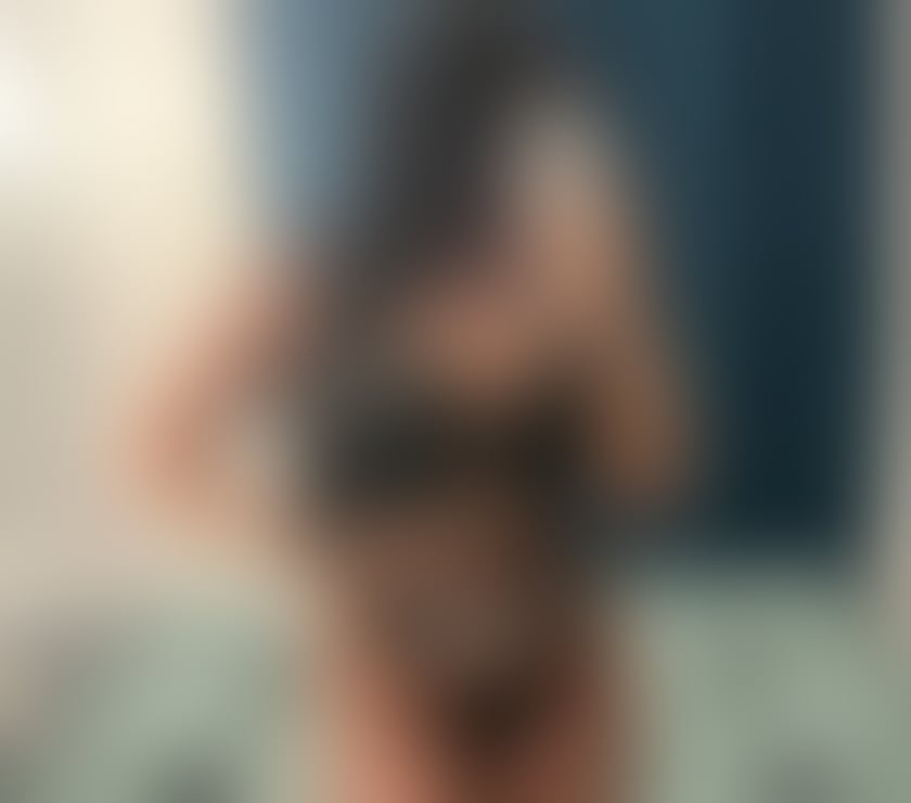 Escorts North Lanarkshire Motherwell - North Lanarkshire - Photos for HOT 🔥BRUNETTE🔥 ONLY OUTCALL💦