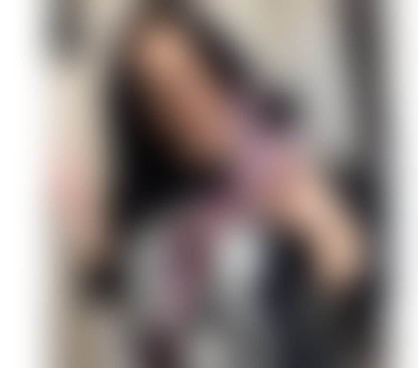 Adult Entertainment West Midlands Birmingham - Photos for Molly more contact me on WhatsApp