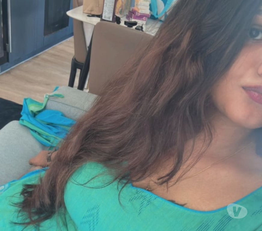 Escorts West London Hillingdon - Photos for Asian Indian new Tamil girl neela in Hayes 🇮🇳